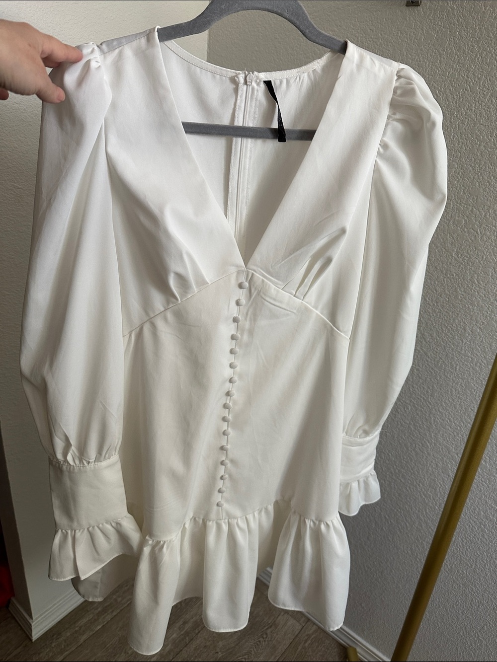 SHEIN White Puff Sleeve V-Neck Button Front Dress